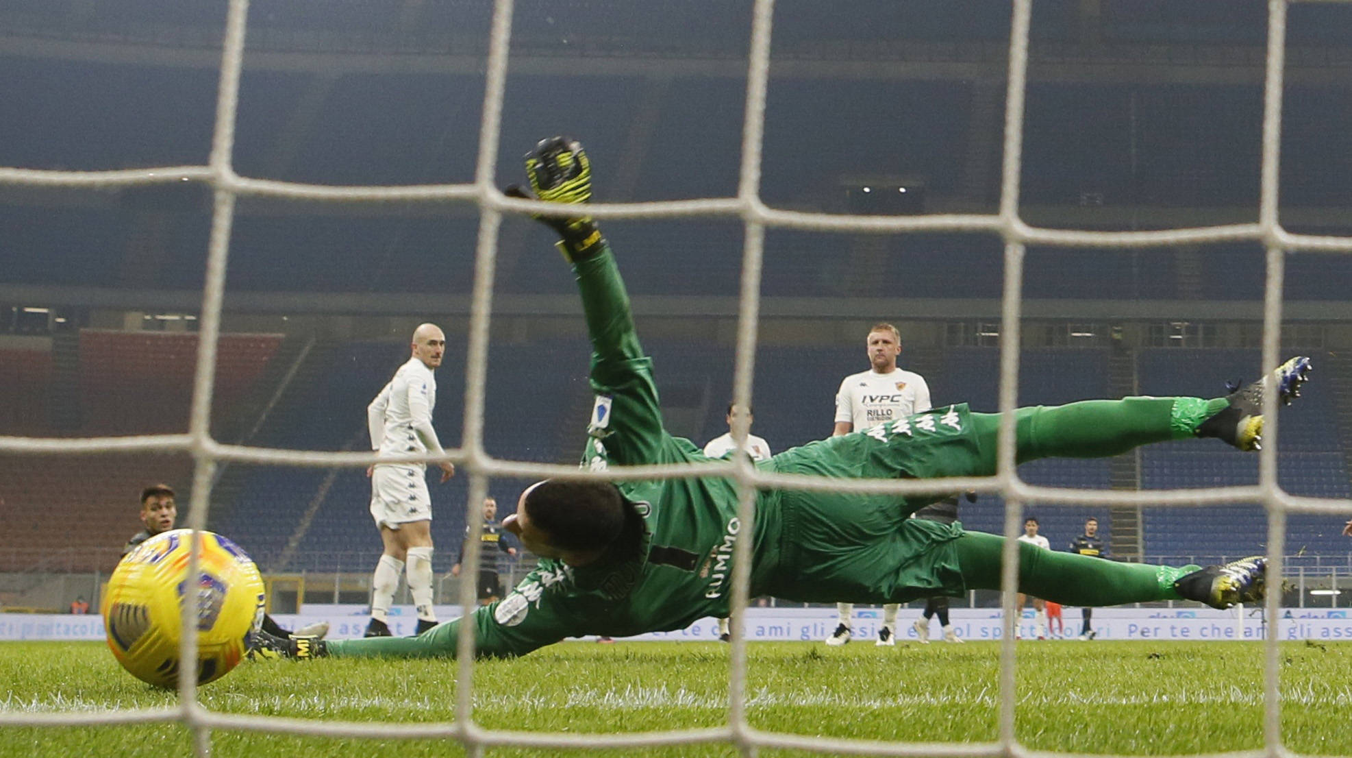 并让中场球 并让中场球