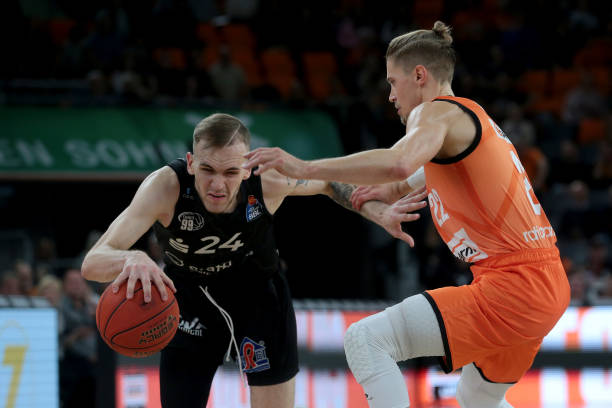 在火箭时期 在火箭时期