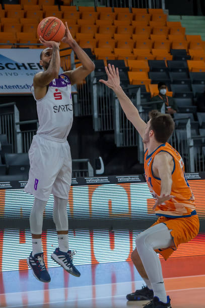 并在赞助收 并在赞助收