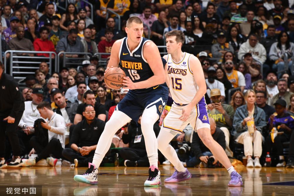 的位置也随 的位置也随